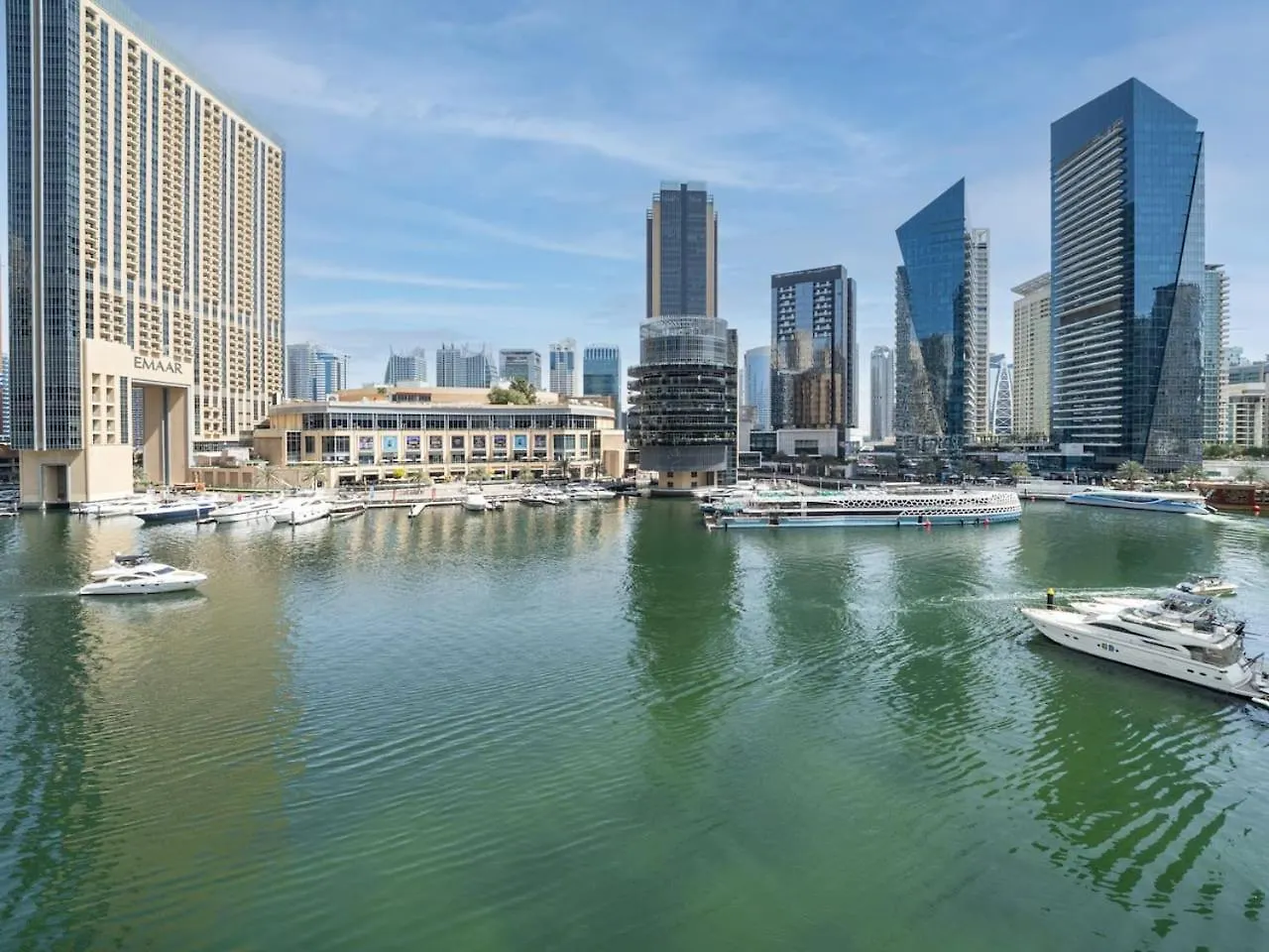 Waterfront Dubai Marina 3-Bedroom Sanctuary United Arab Emirates