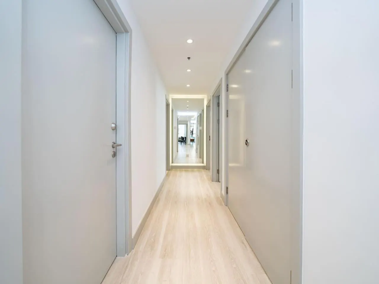 Waterfront Dubai Marina 3-Bedroom Sanctuary United Arab Emirates