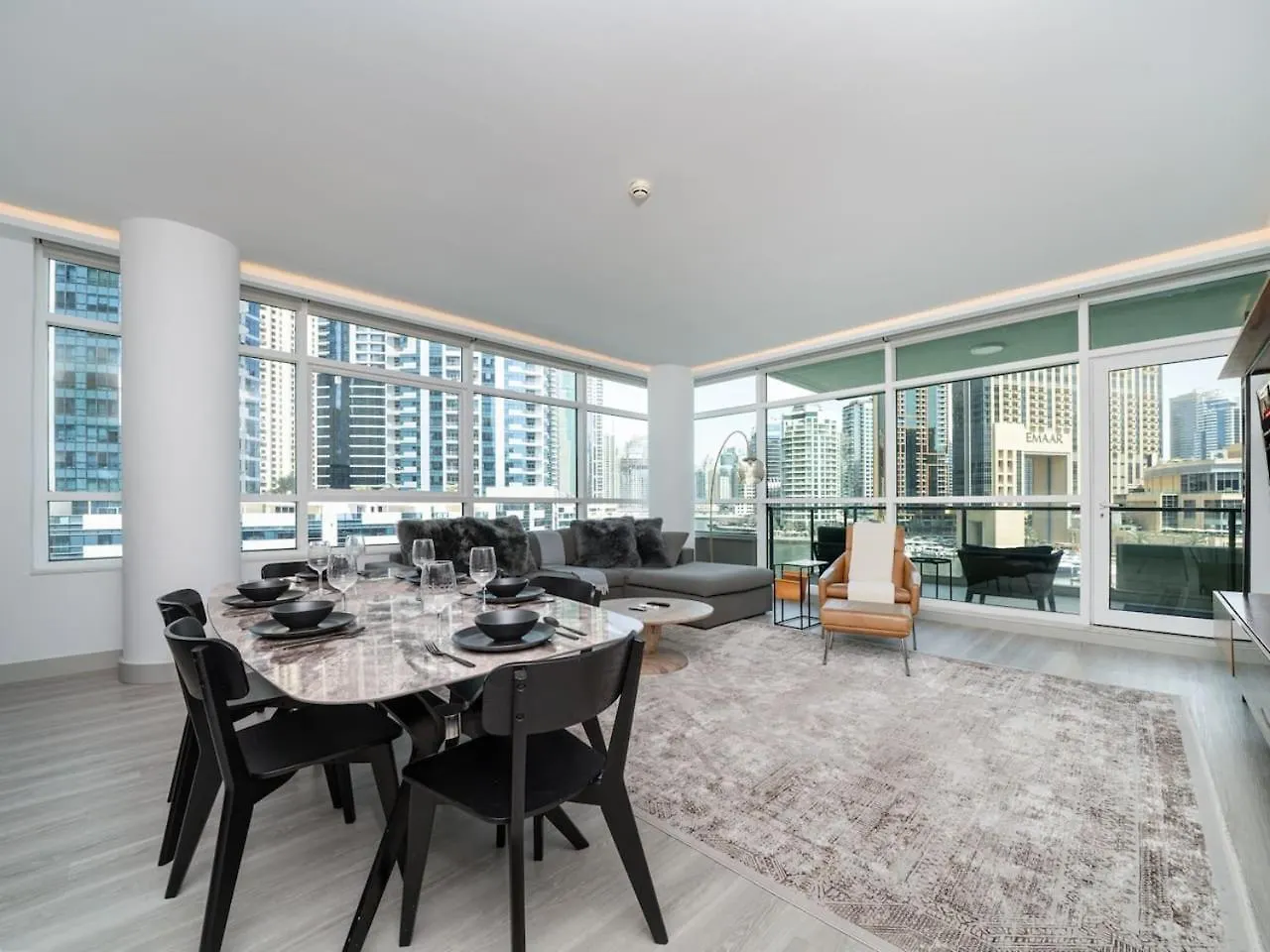Waterfront Dubai Marina 3-Bedroom Sanctuary United Arab Emirates