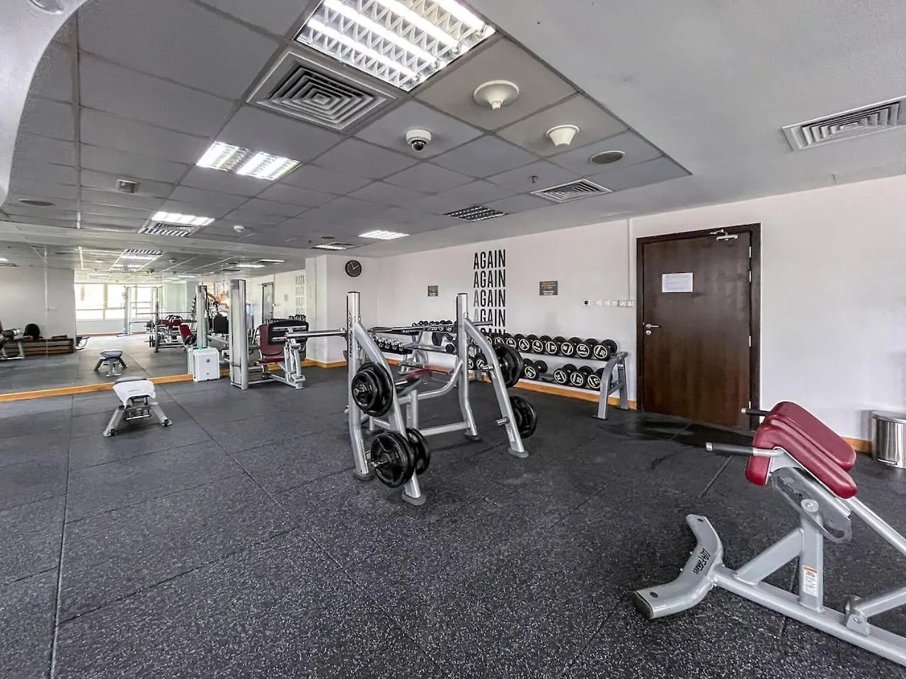Waterfront Dubai Marina 3-Bedroom Sanctuary Apartment