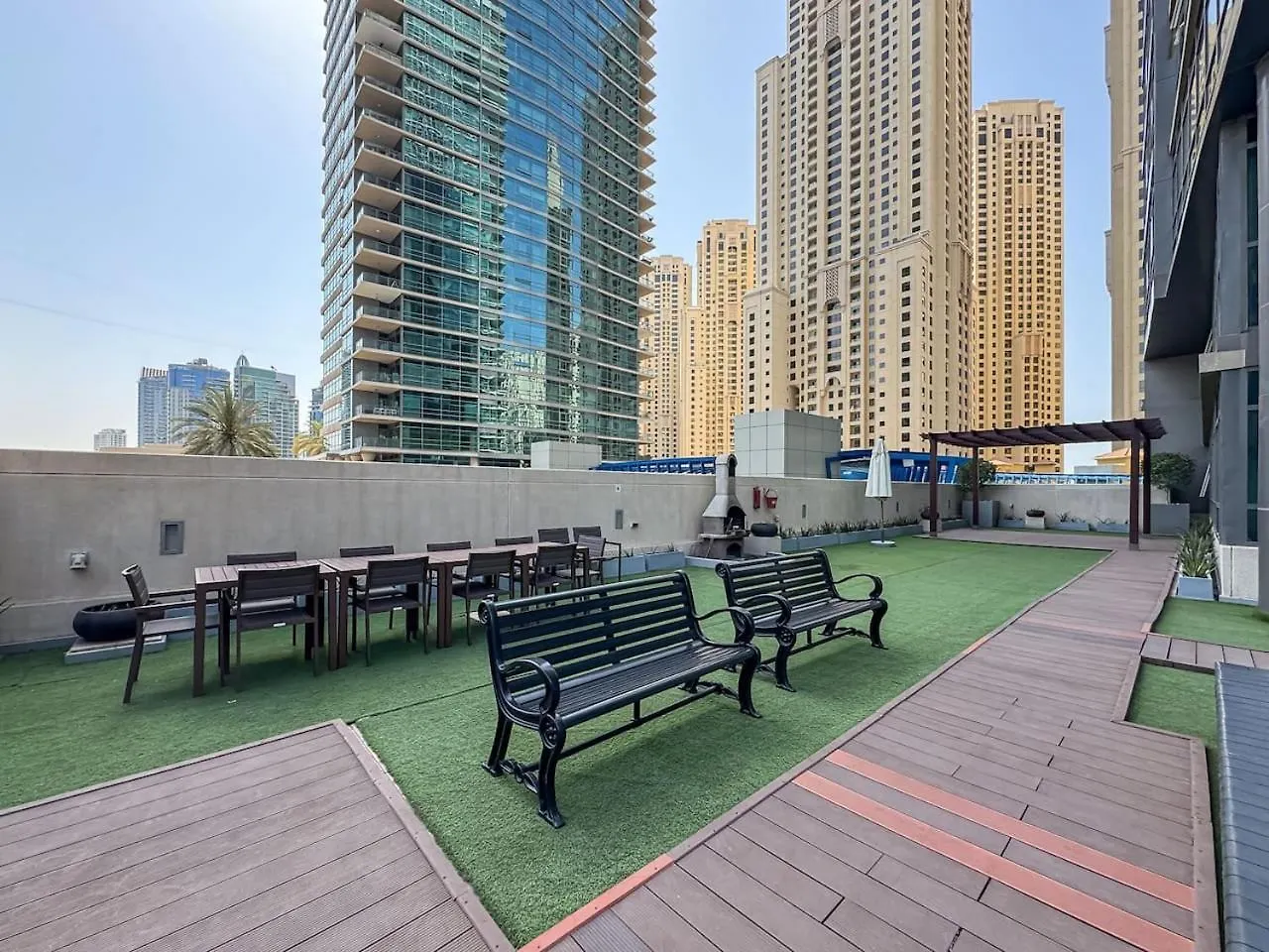 Apartment Waterfront Dubai Marina 3-Bedroom Sanctuary
